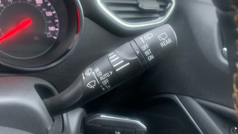 Vauxhall Crossland X 1.2T [130] Elite Nav 5dr [Start Stop] Auto Petrol Hatchback